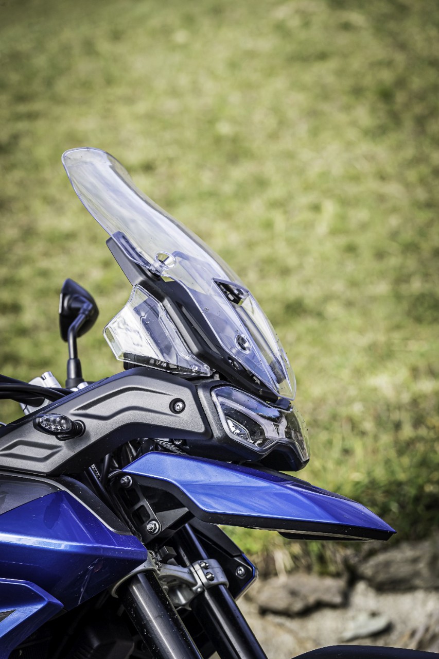 Moto Guzzi V85 TT VS Triumph Tiger 850 Sport: viaggia, guida, SOGNA